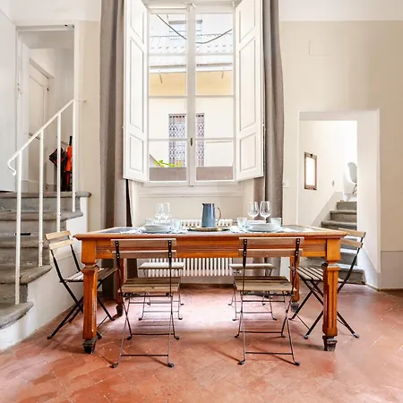 Lungarno Guicciardini Apartmán